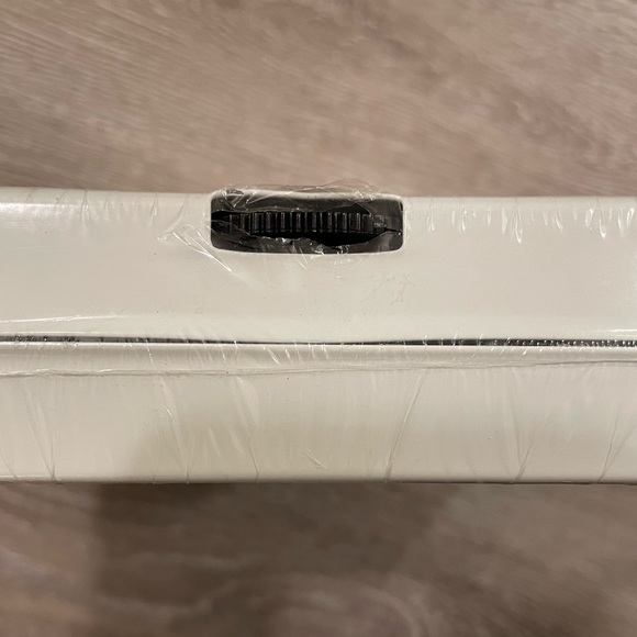 Taylor Scale for measuring your weight, never used, still wrapped in plastic - Picture 4 of 4